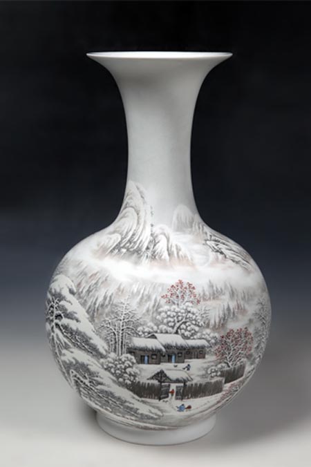 Ԭ���ģ�������ƽ�ˣ��ó����շ۲�ѩ��ɽˮ������Ϊ�й��մ�������ʦ������ʡ����������ʦ���߼���������ʦ���й�������Э�Ὥ���ֻ��Ա������ʡ��������ѧ���Ա���������մ�Э�����¡�������רҵίԱ�᳣��ίԱ����������ɽ�մ�����ԺԺ������ɽ����Эһ�����������ġ���쳣ί��ίԱ��1947�꣬Ԭ�������ڡ��մ����ҡ�����˹���Ұͤϵ����������ľ�������ɽ���ѡ�֮һ������С�ܼ�ͥ����Ѭ�գ�13����游��Ԭ��ѧ��ɽˮ����ʦ�������մ�����������Ȫ�������ܽ����丸���ѣ����С�ѩ��������֮�Ƶ��մ������������壬�������ĸ�Ṥ�����������մ�����������Ӣ�������ϵ�ָ����