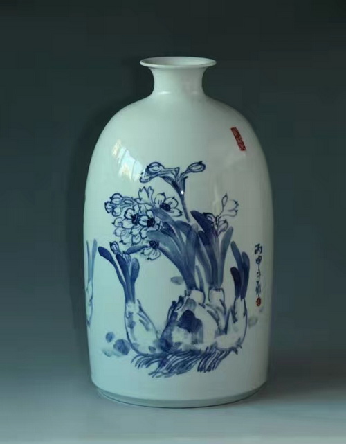 《玉洁冰清》青花瓷